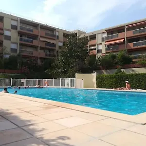 les-jardins-du-luxembourg.fr-provencehotel.com/