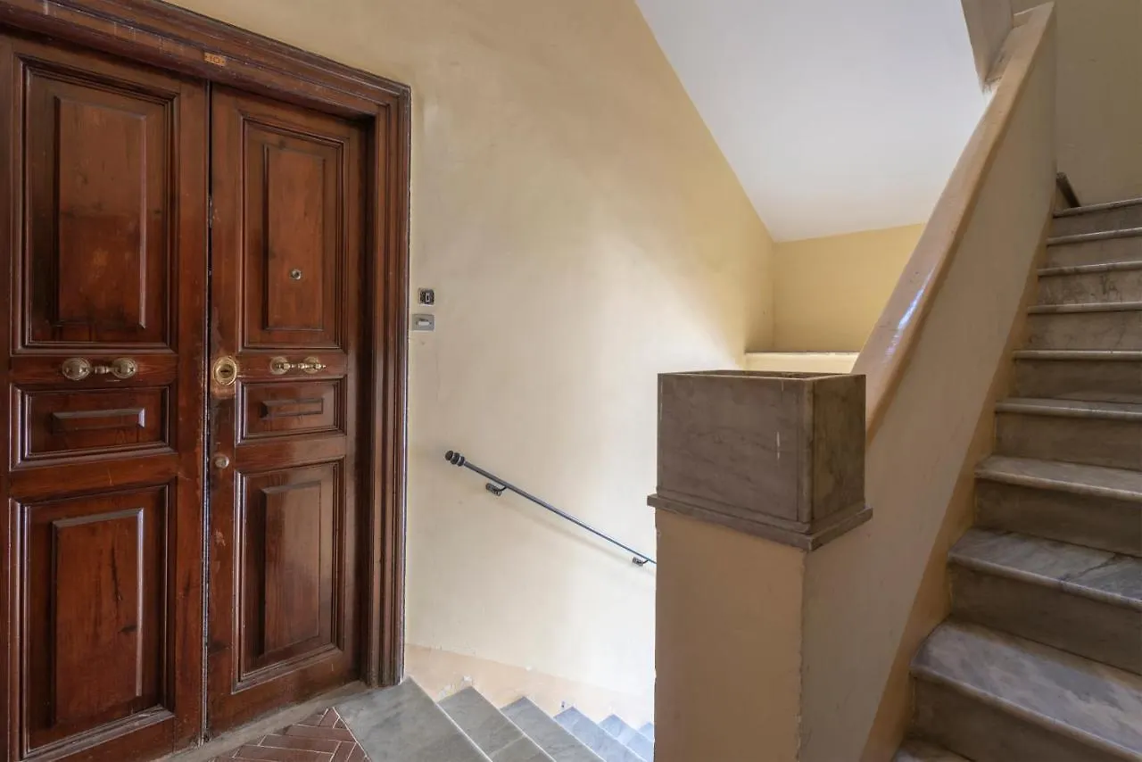 Urbana Rooftop Rome Apartment